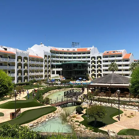 Amazing 2 Bedroom In 3* Albufeira