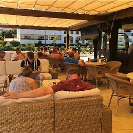 Amazing 2 Bedroom In 3* البوفيرا